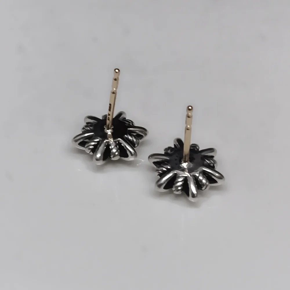 David Yurman Starburst Earrings with Diamonds - Picture 5 of 5